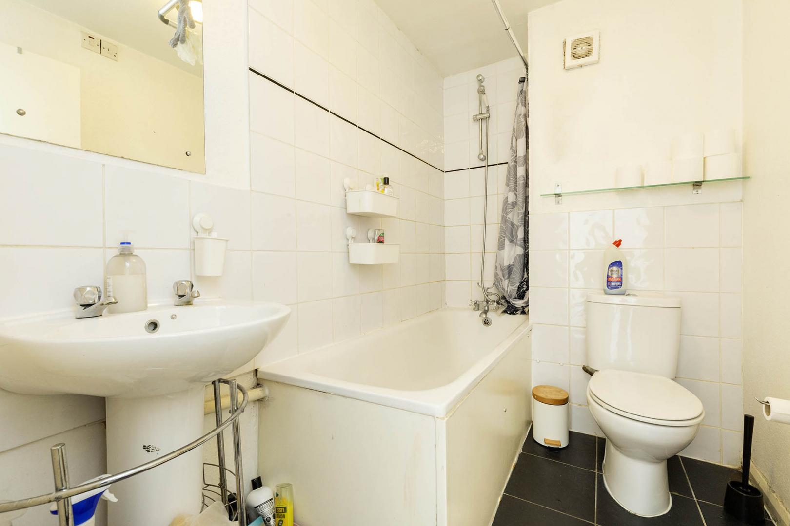 Modern Apartment Finchley Road, Hampstead